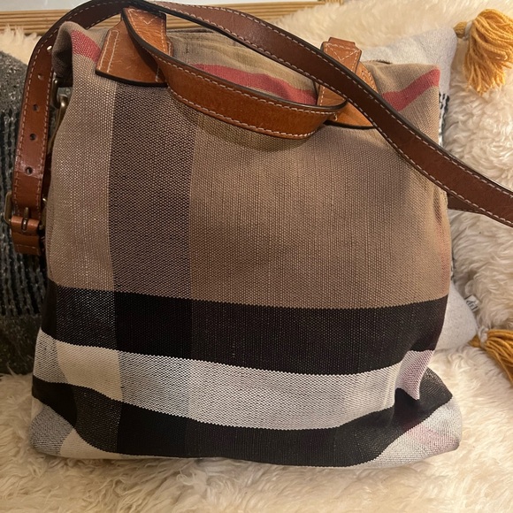 Burberry classic tottenham nova check plaid tote - Picture 6 of 13